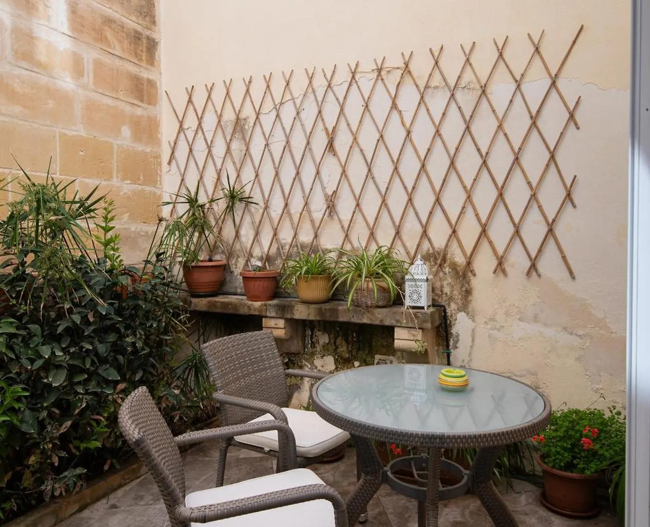 Family-Friendly Spacious Townhouse With Garden - Close To Airport Gudja 0*,  Malta